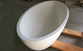 the newly made solid surface bathtub in plant